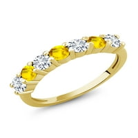 Gem Stone King 18K žuti pozlaćeni srebro G-H Lab Grown Diamond Yellow Sapphire Golvers Ring za žene